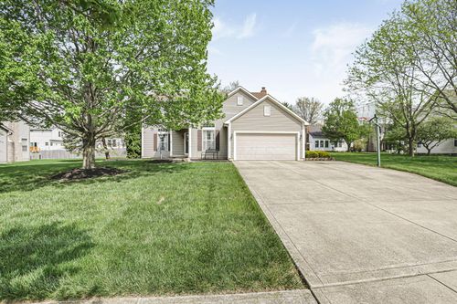 672 Morello Ct, Pickerington, OH, 43147-8760 | Card Image