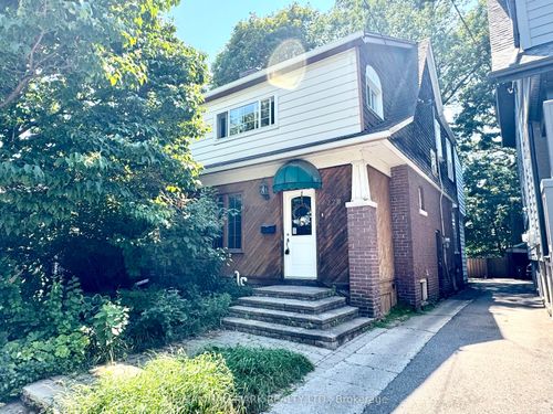 228 Gainsborough Rd, Toronto, ON, M4L3C6 | Card Image