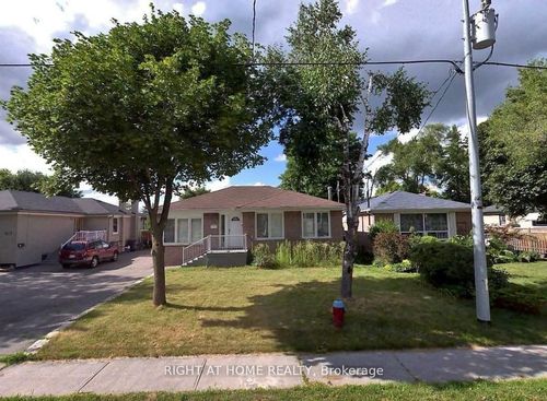 513 Lynett Cres, Richmond Hill, ON, L4C2V8 | Card Image