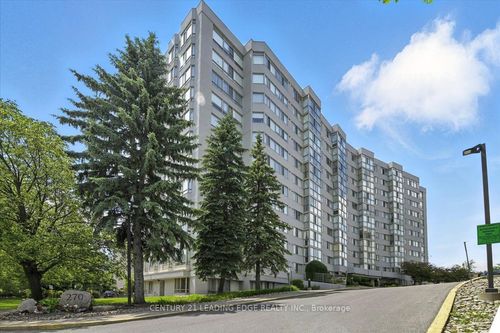 102-270 Davis Dr, Newmarket, ON, L3Y8K2 | Card Image