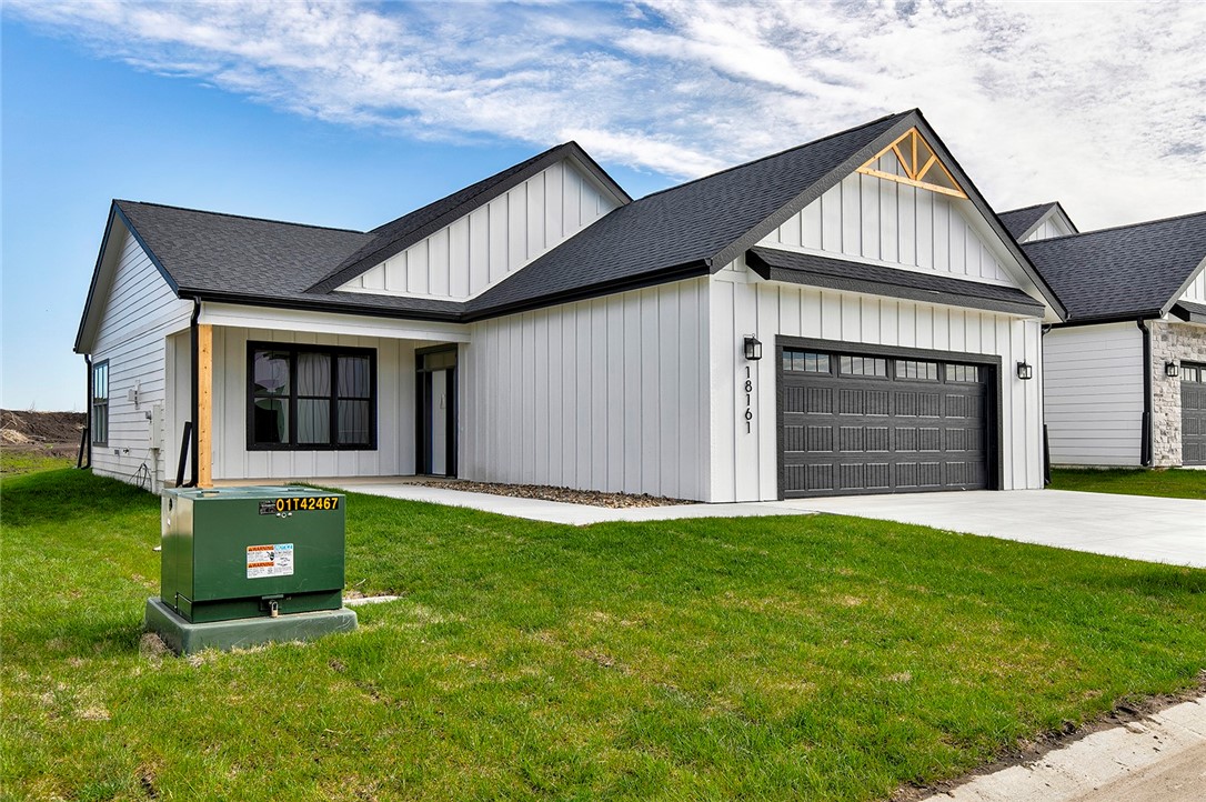 Dooley Dr, Clive, IA 50325