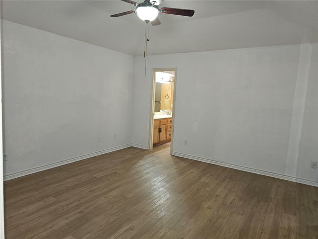 1605 High Crest Ct, House other with 3 bedrooms, 2 bathrooms and null parking in Irving TX | Image 10