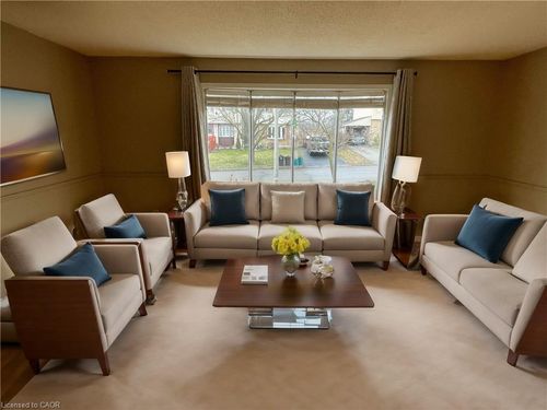 {{alt}} | Card Image