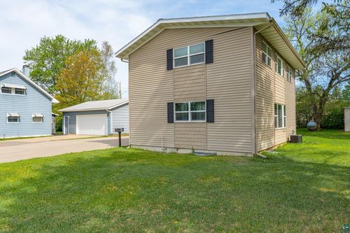 41 Astor Rd, Babbitt, MN, 55706-1120 | Card Image