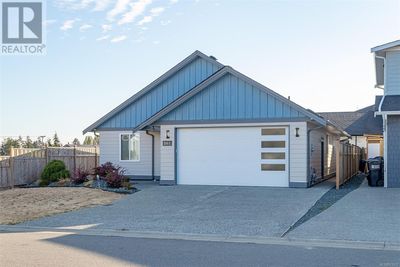 261 Dunbar Way, House other with 3 bedrooms, 2 bathrooms and 4 parking in Parksville BC | Image 2