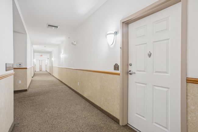 Common Hallway Access to unit - Across from Elevator | Image 4