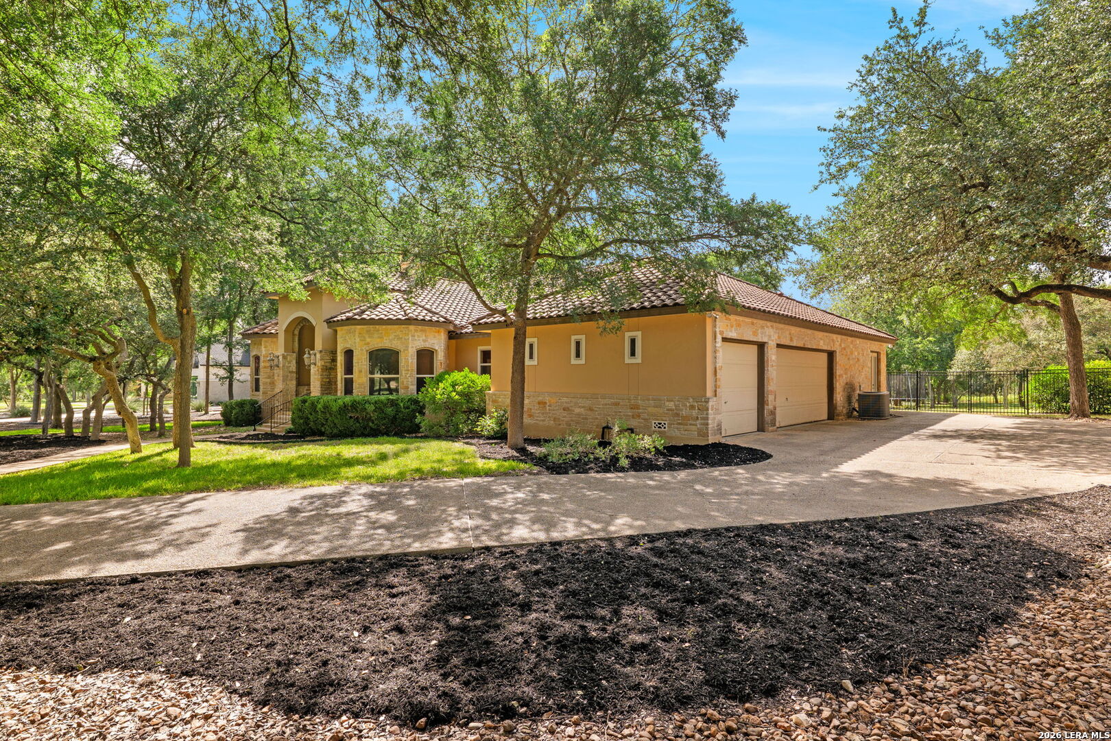 Residential in Garden Ridge 3