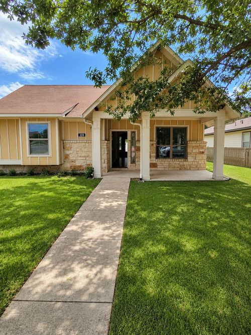 1019 Powell St, Kyle, TX, 78640-6062 | Card Image