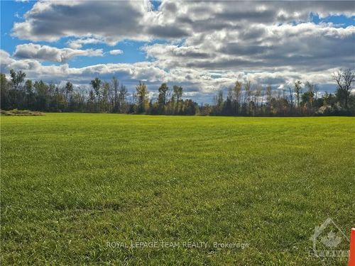 00 Hyndman Rd, Edwardsburgh, ON, K0E1X0 | Card Image