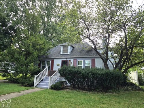 119 Fairfield Dr, Shelbyville, IN, 46176-2701 | Card Image