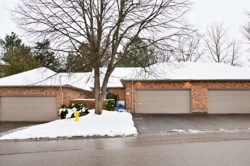 37-1443 Commissioners Rd W, London, ON, N6K1E2 | Card Image