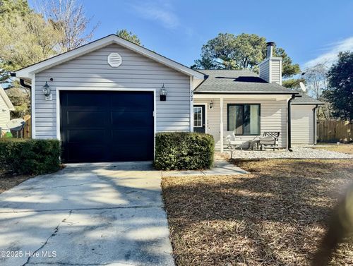 202 Chaparral Trl, Jacksonville, NC, 28546-9406 | Card Image