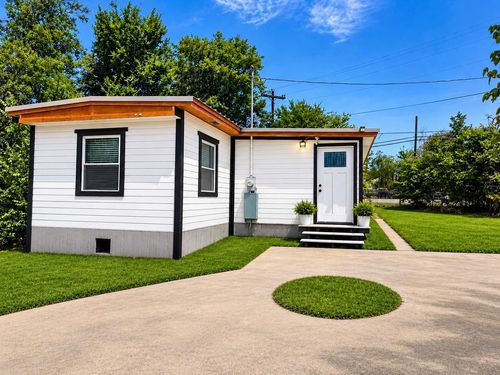 529 Live Oak Loop, Whitney, TX, 76692-3033 | Card Image
