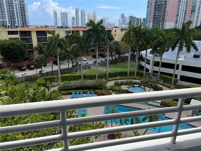 APT-616 - 3300 Ne 192 Nd St, Condo with 2 bedrooms, 2 bathrooms and null parking in Aventura FL | Image 16