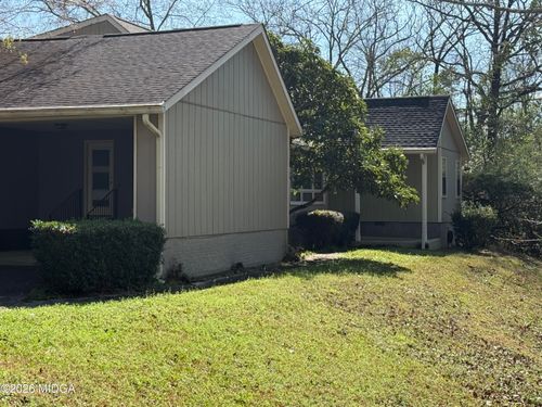 803 Captain Kell Dr, Macon, GA, 31204-1401 | Card Image
