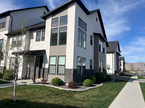 1649 N 1320 E, Payson, UT, 84651-3083 | Card Image