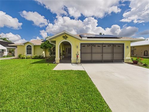 907 Starflower Ave, Sebastian, FL, 32958-6047 | Card Image