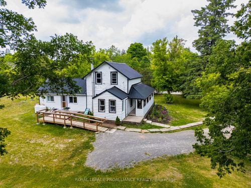 808 County Rd 12, Roblin, ON, K0K2W0 | Card Image