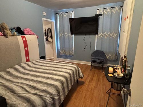 12 119th St, College Point, NY, 11356-1648 | Card Image