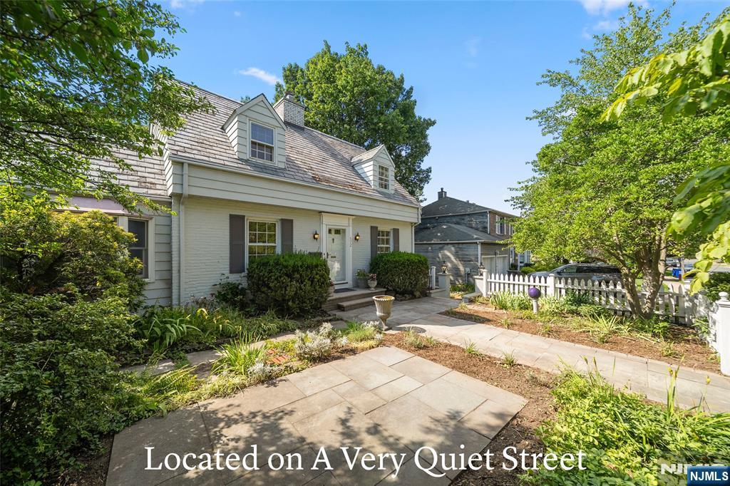 Residential Lease in Englewood 4