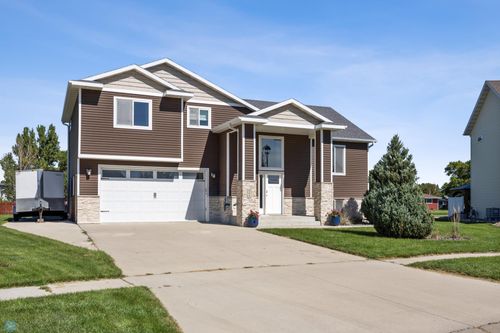 408 Sequoia Dr, Mapleton, ND, 58059-4047 | Card Image
