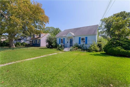 1373 Fishermans Rd, Norfolk, VA, 23503-4039 | Card Image