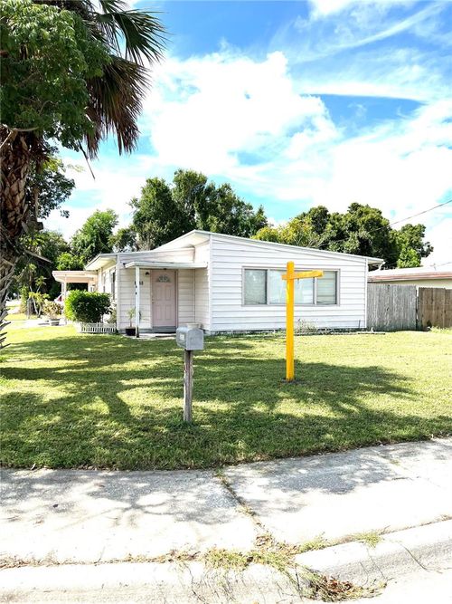 6560 70th Ave N, PINELLAS PARK, FL, 33781-4060 | Card Image