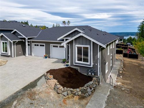 671 Sanderson Rd, Ladysmith, BC, V9G0A7 | Card Image