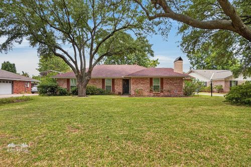 217 Lancashire Dr, Bossier City, LA, 71111-2024 | Card Image