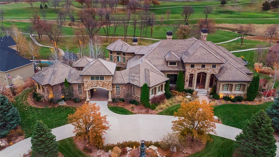 Bellagio Ct, Ankeny, IA 50021