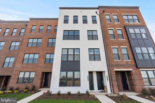 22395 Claude Moore Dr, ASHBURN, VA, 20148-3206 | Card Image