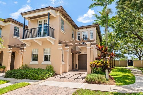 11-9-4422 Morgan Ln, Davie, FL, 33328-8600 | Card Image
