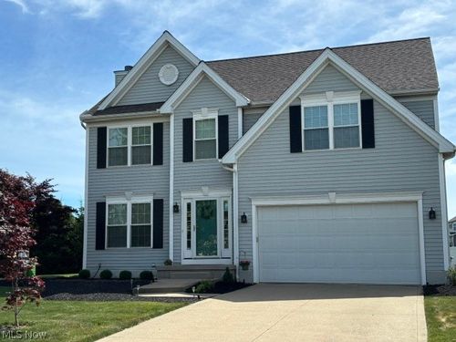 33199 Ambleside Dr, Avon Lake, OH, 44012-2391 | Card Image
