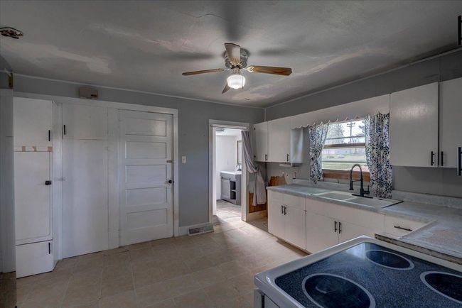 500 2 Nd Ave, House other with 2 bedrooms, 1 bathrooms and null parking in HOLLANDALE WI | Image 12