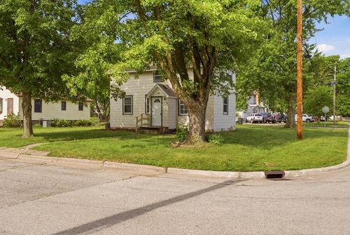2737 Hamilton Street, La Crosse, WI, 54603 | Card Image