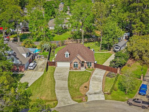 910 Apollo St, New Caney, TX, 77357-3007 | Card Image