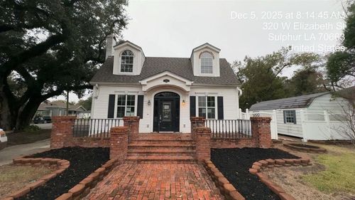 320 W Elizabeth St, Sulphur, LA, 70663-3302 | Card Image