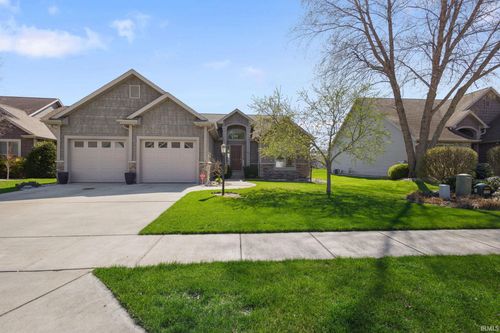 2210 Timberstone Dr, Elkhart, IN, 46514-8657 | Card Image