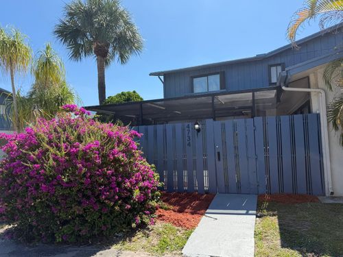 4734 Holly Lake Dr, Greenacres, FL, 33463-5372 | Card Image