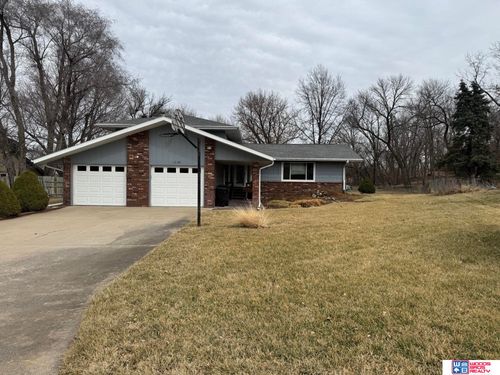 1028 Frontier Rd, Beatrice, NE, 68310-6783 | Card Image