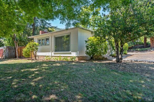 505 Doolan Canyon Dr, Ukiah, CA, 95482-6305 | Card Image