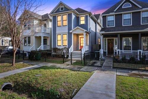 434 W 27th St, Houston, TX, 77008-2011 | Card Image