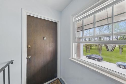 apt-d-3214 Roger Williams Dr, Bridgeton, MO, 63044-3155 | Card Image