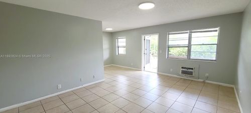 287-287 Norwich L, West Palm Beach, FL, 33417-7966 | Card Image