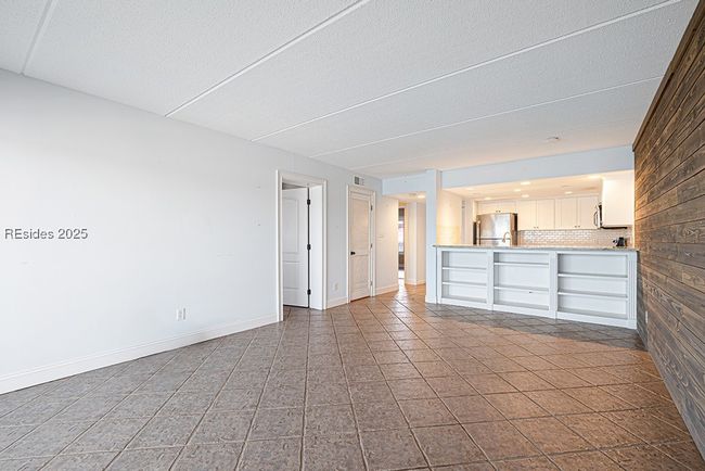 APT-311 - 100 Helmsman Way, Condo with 2 bedrooms, 2 bathrooms and null parking in Hilton Head Island SC | Image 5