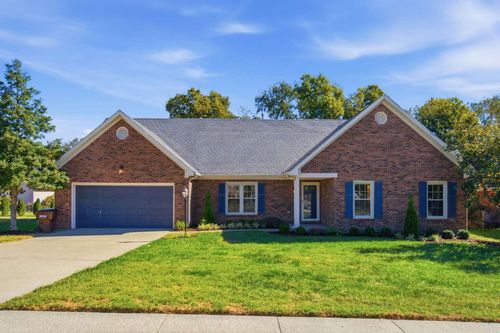 115 S Hill Rd, Versailles, KY, 40383-1394 | Card Image
