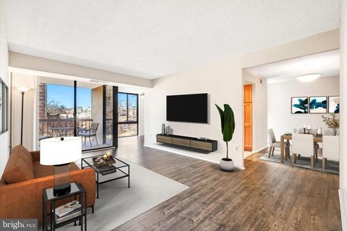 apt-204-4500 S Four Mile Run Dr, ARLINGTON, VA, 22204-3539 | Card Image
