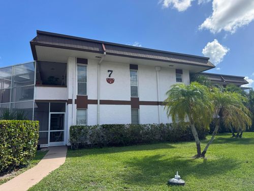 107-7 Greenway Vlg N, Royal Palm Beach, FL, 33411-2929 | Card Image