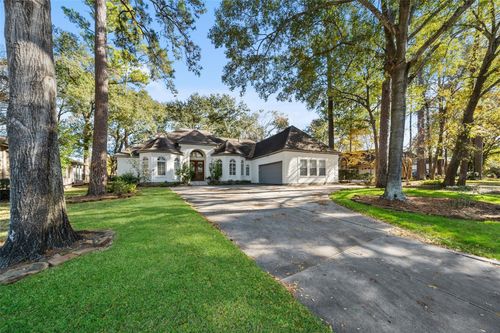 205 Springs Edge Dr, Montgomery, TX, 77356-9083 | Card Image