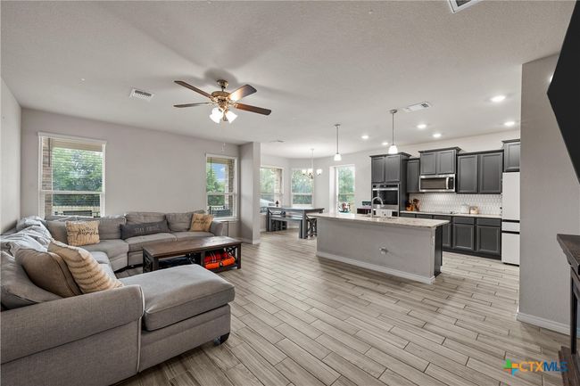 5803 St Charles Dr, House other with 5 bedrooms, 3 bathrooms and null parking in Belton TX | Image 7